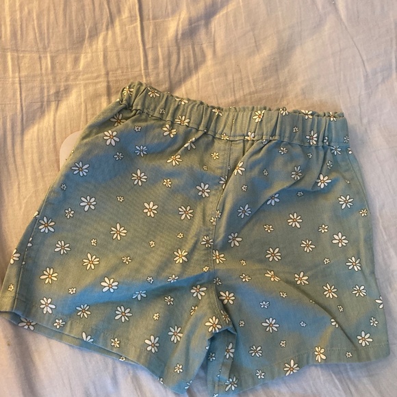 NWT 2 shirts, 2 shorts---Wonder nation XS 4-5 - Picture 7 of 16